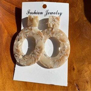 Fashion Jewelry Cream Marbled Hoop Drop Earrings